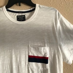 A&F men’s M white pocket tee